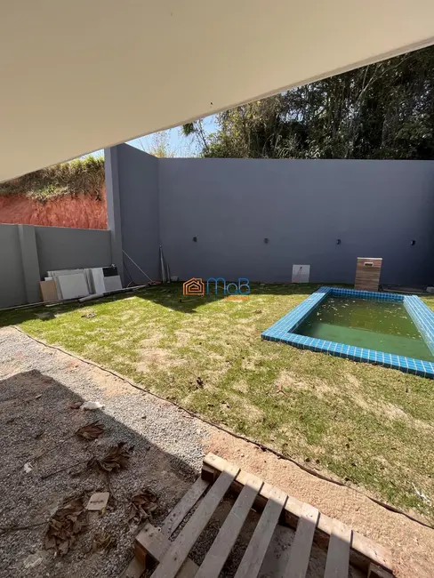 Casa de Condomínio com 4 quartos à venda, 240m2 em Lagoa, Macae - RJ - imagem 6 Foto 6 de Casa de Condomínio com 4 quartos à venda, 240m2 em Lagoa, Macae - RJ