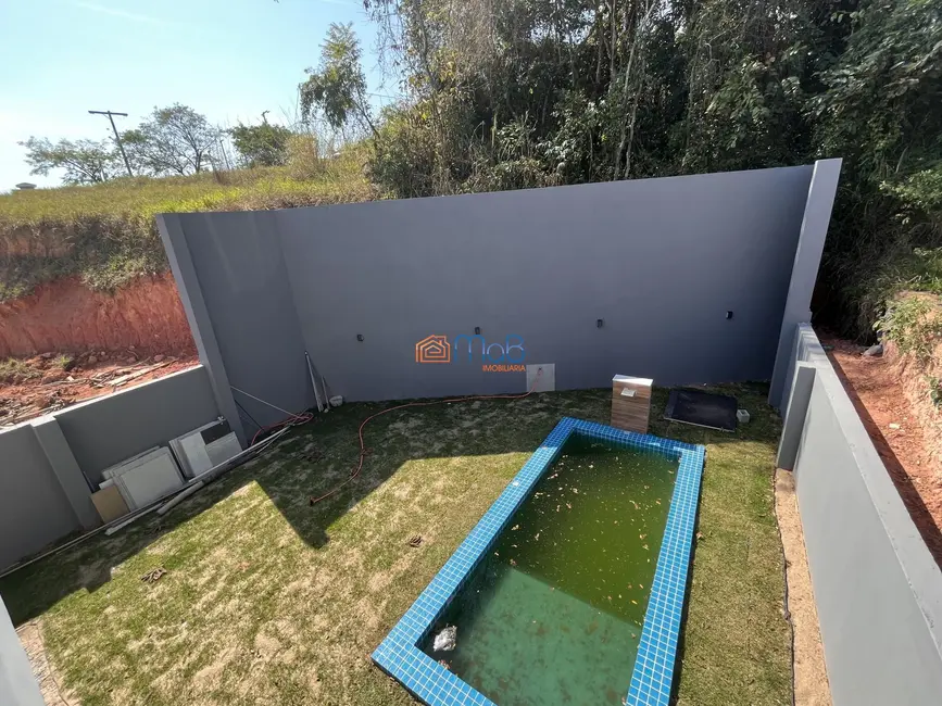 Casa de Condomínio com 4 quartos à venda, 240m2 em Lagoa, Macae - RJ - imagem 5 Foto 5 de Casa de Condomínio com 4 quartos à venda, 240m2 em Lagoa, Macae - RJ