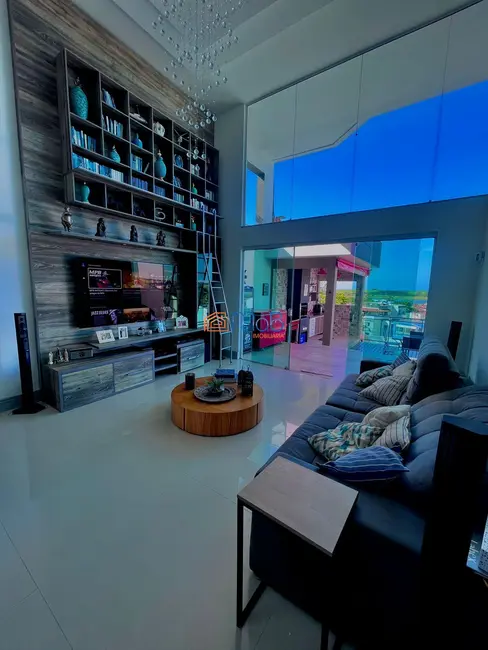 Casa com 3 quartos à venda, 280m2 em Lagoa, Macae - RJ - imagem 5 Foto 5 de Casa com 3 quartos à venda, 280m2 em Lagoa, Macae - RJ