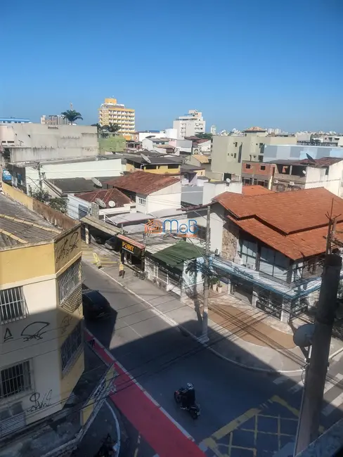 Foto 1 de Sala Comercial com 1 quarto para alugar, 27m2 em Centro, Macae - RJ