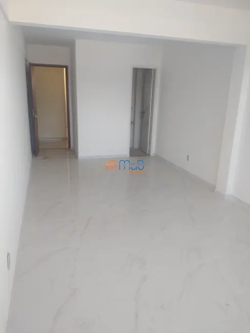 Sala Comercial com 1 quarto para alugar, 27m2 em Centro, Macae - RJ - imagem 3 Foto 3 de Sala Comercial com 1 quarto para alugar, 27m2 em Centro, Macae - RJ