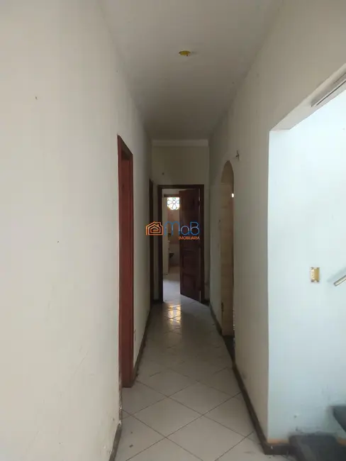 Loja com 5 quartos para alugar, 287m2 em Centro, Macae - RJ - imagem 8 Foto 8 de Loja com 5 quartos para alugar, 287m2 em Centro, Macae - RJ