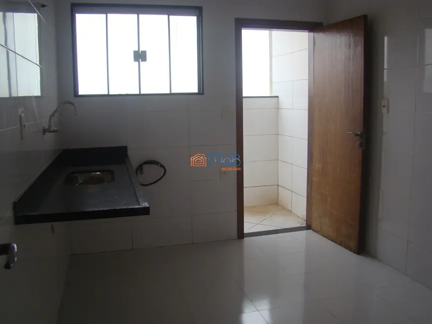 Cobertura com 3 quartos à venda, 149m2 em Riviera Fluminense, Macae - RJ - imagem 3 Foto 3 de Cobertura com 3 quartos à venda, 149m2 em Riviera Fluminense, Macae - RJ