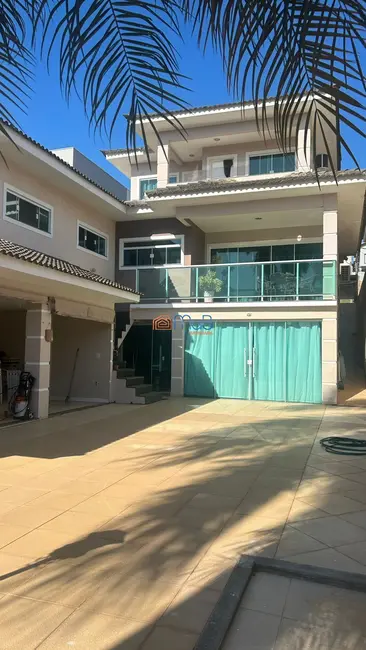 Casa de Condomínio com 3 quartos à venda, 384m2 em Lagoa, Macae - RJ - imagem 1 Foto 1 de Casa de Condomínio com 3 quartos à venda, 384m2 em Lagoa, Macae - RJ