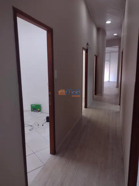 Prédio Inteiro com 22 quartos para alugar, 900m2 em Centro, Macae - RJ - imagem 4 Foto 4 de Prédio Inteiro com 22 quartos para alugar, 900m2 em Centro, Macae - RJ