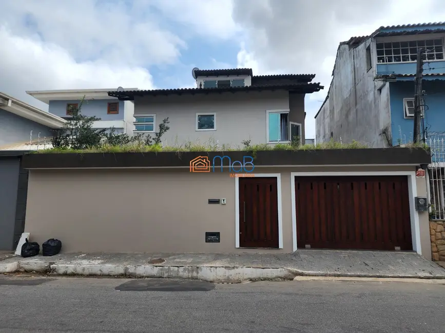 Foto 1 de Casa com 3 quartos à venda, 220m2 em Jardim Santo Antônio, Macae - RJ