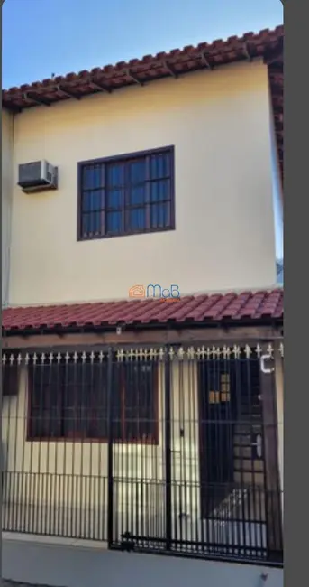 Foto 2 de Casa com 2 quartos à venda, 80m2 em São Marcos, Macae - RJ
