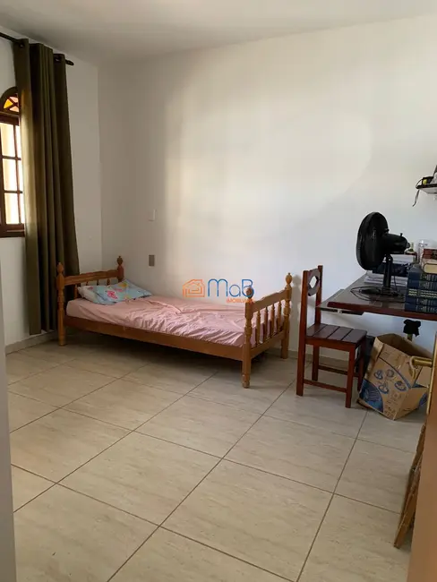 Sobrado com 3 quartos à venda, 120m2 em Centro, Macae - RJ - imagem 8 Foto 8 de Sobrado com 3 quartos à venda, 120m2 em Centro, Macae - RJ