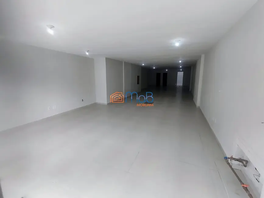 Loja com 1 quarto à venda, 130m2 em Centro, Macae - RJ - imagem 8 Foto 8 de Loja com 1 quarto à venda, 130m2 em Centro, Macae - RJ