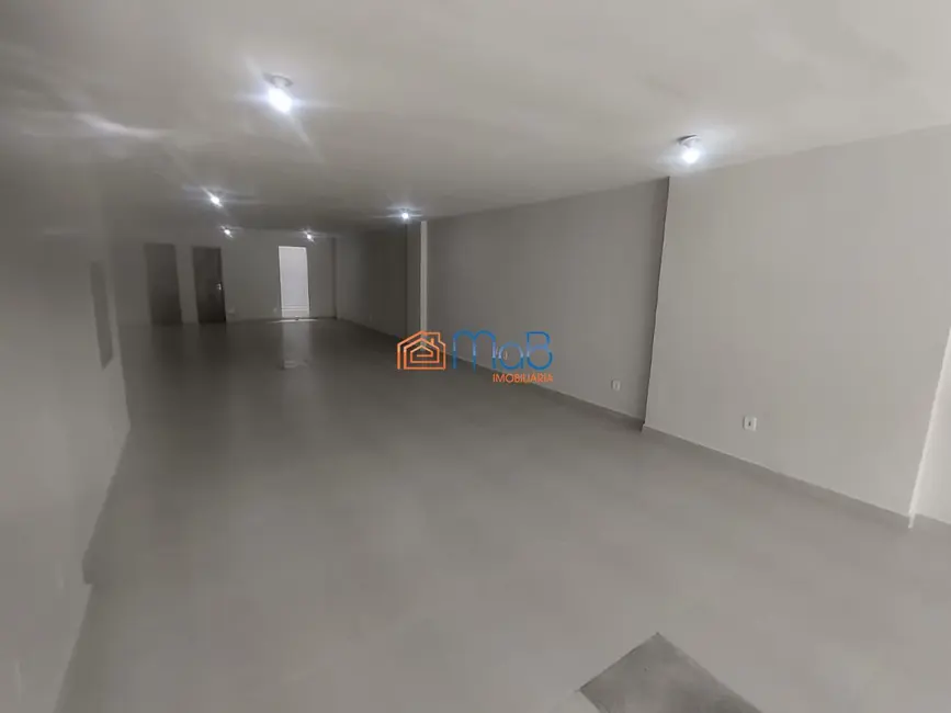 Loja com 1 quarto à venda, 130m2 em Centro, Macae - RJ - imagem 6 Foto 6 de Loja com 1 quarto à venda, 130m2 em Centro, Macae - RJ
