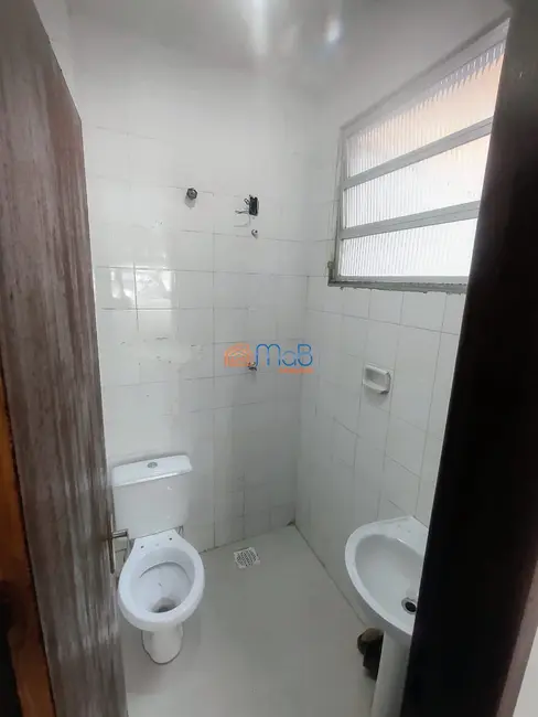 Loja com 1 quarto à venda, 130m2 em Centro, Macae - RJ - imagem 9 Foto 9 de Loja com 1 quarto à venda, 130m2 em Centro, Macae - RJ