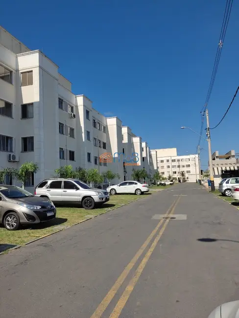 Foto 2 de Apartamento com 2 quartos à venda, 49m2 em Parque Aeroporto, Macae - RJ