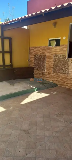 Casa com 2 quartos à venda, 180m2 em Novo Horizonte, Macae - RJ - imagem 4 Foto 4 de Casa com 2 quartos à venda, 180m2 em Novo Horizonte, Macae - RJ