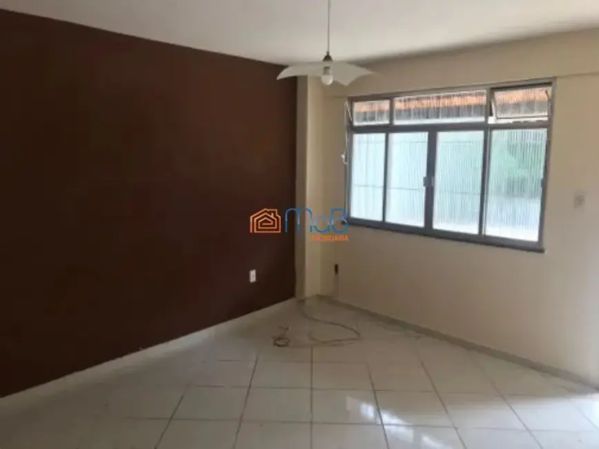 Casa com 3 quartos à venda, 141m2 em Centro, Macae - RJ - imagem 5 Foto 5 de Casa com 3 quartos à venda, 141m2 em Centro, Macae - RJ