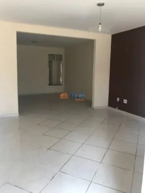 Casa com 3 quartos à venda, 141m2 em Centro, Macae - RJ - imagem 8 Foto 8 de Casa com 3 quartos à venda, 141m2 em Centro, Macae - RJ
