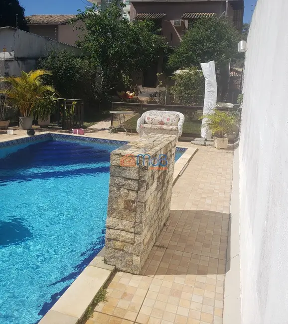 Casa com 4 quartos à venda, 510m2 em Glória, Macae - RJ - imagem 5 Foto 5 de Casa com 4 quartos à venda, 510m2 em Glória, Macae - RJ