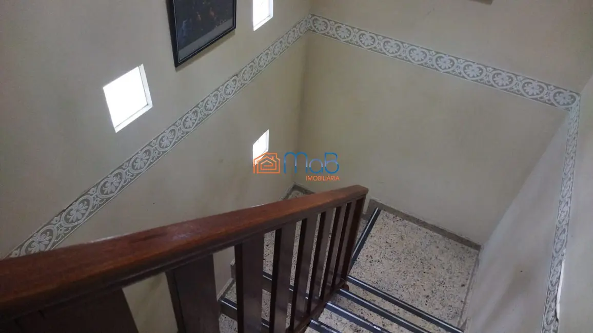 Casa com 4 quartos à venda, 510m2 em Glória, Macae - RJ - imagem 3 Foto 3 de Casa com 4 quartos à venda, 510m2 em Glória, Macae - RJ