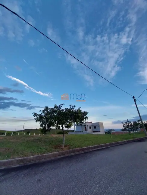 Foto 4 de Terreno / Lote à venda, 200m2 em Cabiúnas, Macae - RJ