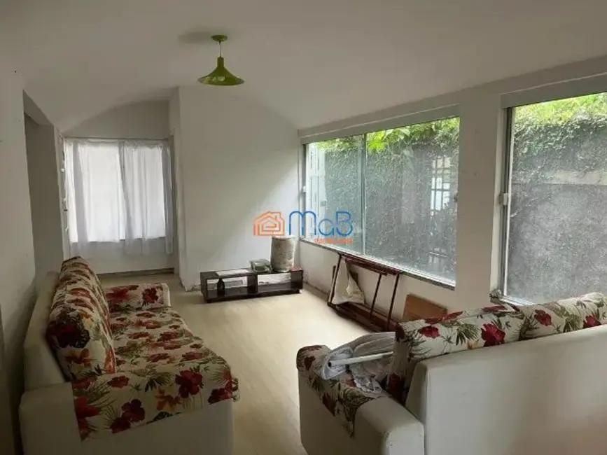 Foto 1 de Casa com 3 quartos à venda, 150m2 em Barra de Macaé, Macae - RJ