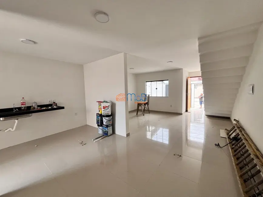 Foto 3 de Apartamento com 4 quartos à venda, 140m2 em Novo Horizonte, Macae - RJ