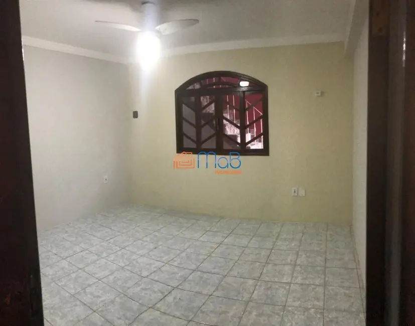 Casa com 3 quartos à venda, 242m2 em Parque Aeroporto, Macae - RJ - imagem 7 Foto 7 de Casa com 3 quartos à venda, 242m2 em Parque Aeroporto, Macae - RJ