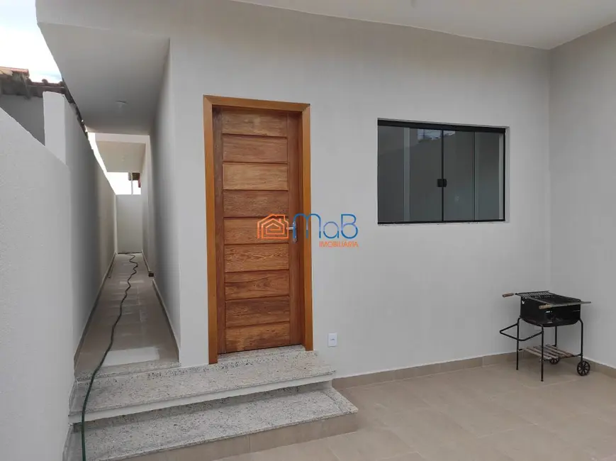 Foto 1 de Casa com 3 quartos à venda, 129m2 em Lagoa, Macae - RJ