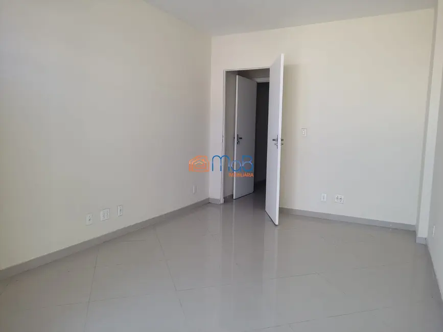 Sala Comercial com 2 quartos para alugar, 34m2 em Imbetiba, Macae - RJ - imagem 2 Foto 2 de Sala Comercial com 2 quartos para alugar, 34m2 em Imbetiba, Macae - RJ