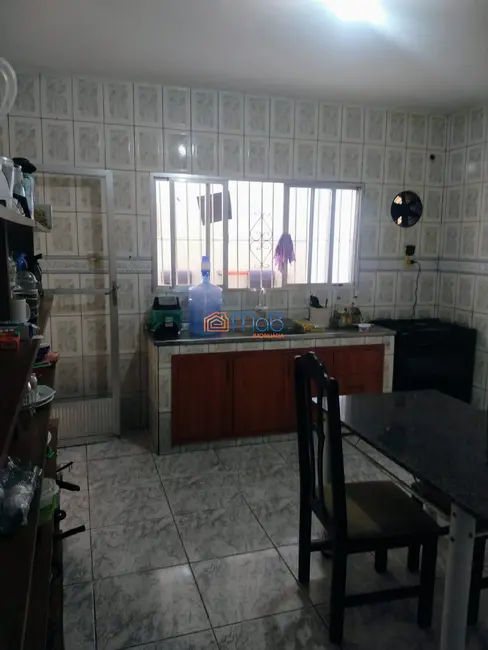 Casa com 2 quartos à venda, 133m2 em Imbetiba, Macae - RJ - imagem 8 Foto 8 de Casa com 2 quartos à venda, 133m2 em Imbetiba, Macae - RJ