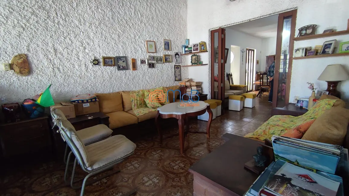 Casa com 6 quartos à venda, 350m2 em Cavaleiros, Macae - RJ - imagem 5 Foto 5 de Casa com 6 quartos à venda, 350m2 em Cavaleiros, Macae - RJ