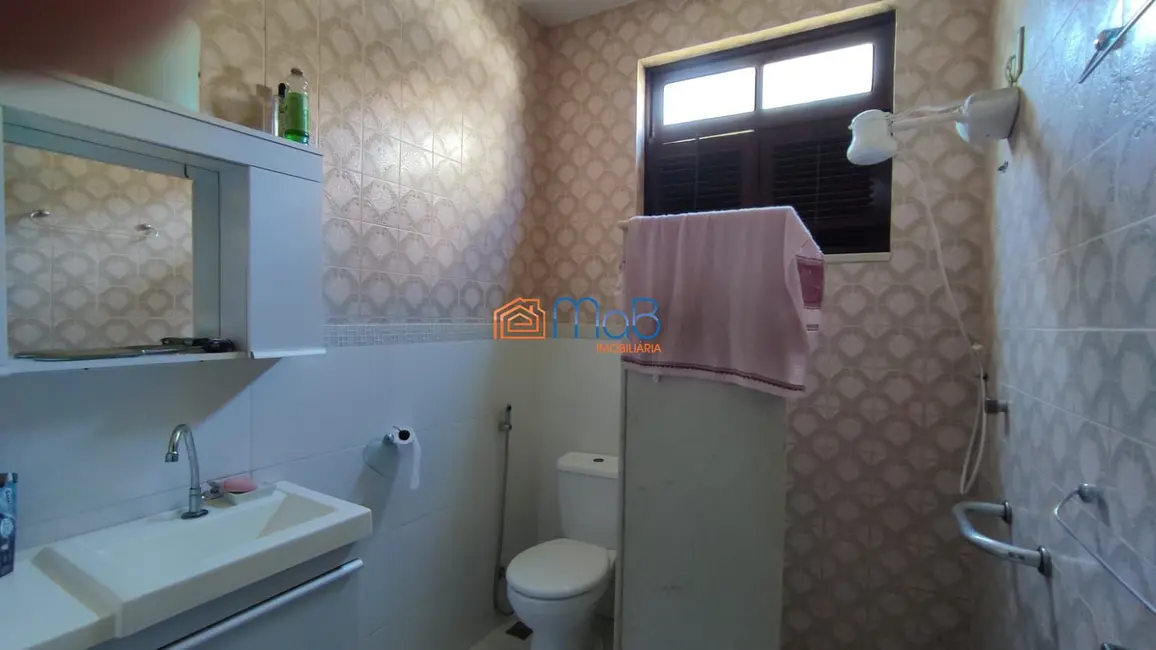 Casa com 6 quartos à venda, 350m2 em Cavaleiros, Macae - RJ - imagem 9 Foto 9 de Casa com 6 quartos à venda, 350m2 em Cavaleiros, Macae - RJ