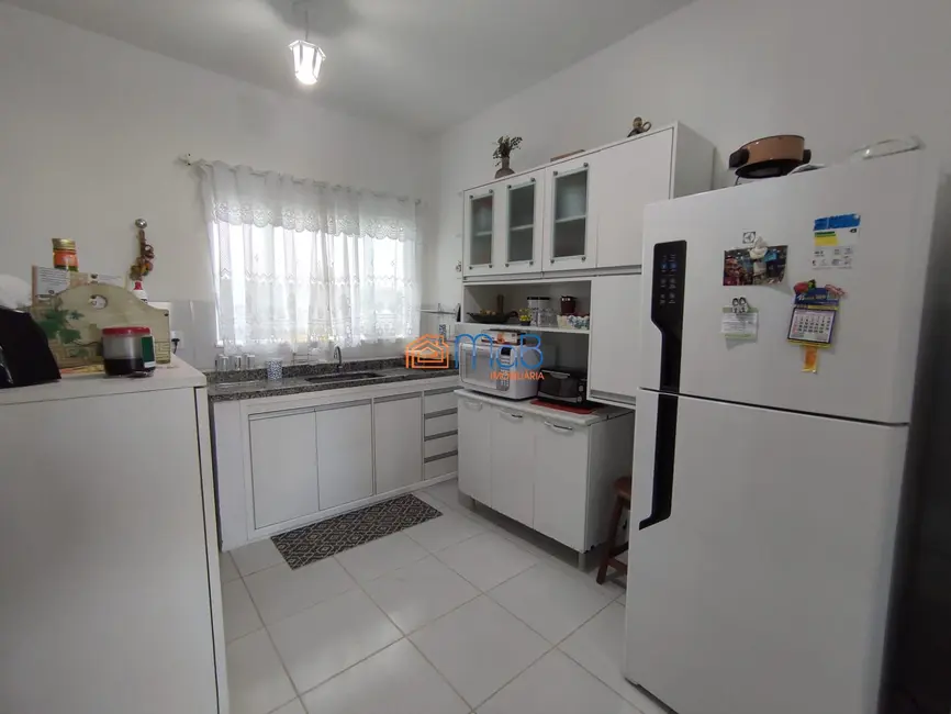 Casa com 3 quartos à venda, 153m2 em Lagoa, Macae - RJ - imagem 6 Foto 6 de Casa com 3 quartos à venda, 153m2 em Lagoa, Macae - RJ