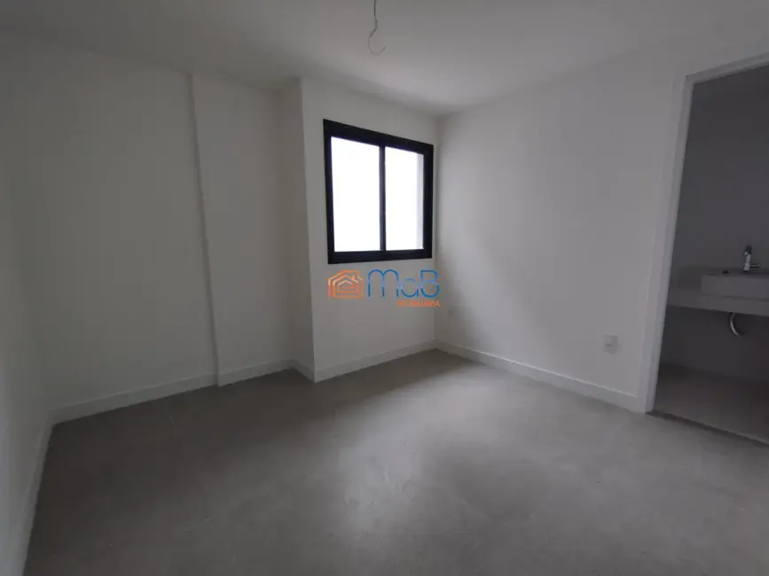 Apartamento com 3 quartos à venda, 140m2 em Praia do Pecado, Macae - RJ - imagem 8 Foto 8 de Apartamento com 3 quartos à venda, 140m2 em Praia do Pecado, Macae - RJ