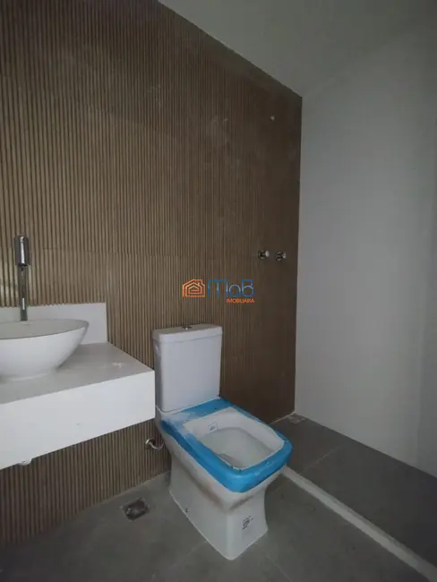 Apartamento com 3 quartos à venda, 140m2 em Praia do Pecado, Macae - RJ - imagem 6 Foto 6 de Apartamento com 3 quartos à venda, 140m2 em Praia do Pecado, Macae - RJ