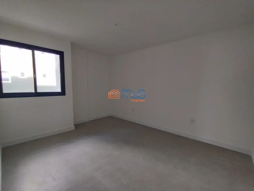 Apartamento com 3 quartos à venda, 140m2 em Praia do Pecado, Macae - RJ - imagem 7 Foto 7 de Apartamento com 3 quartos à venda, 140m2 em Praia do Pecado, Macae - RJ