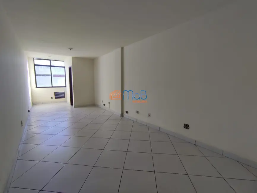 Sala Comercial com 1 quarto para alugar, 27m2 em Centro, Macae - RJ - imagem 2 Foto 2 de Sala Comercial com 1 quarto para alugar, 27m2 em Centro, Macae - RJ