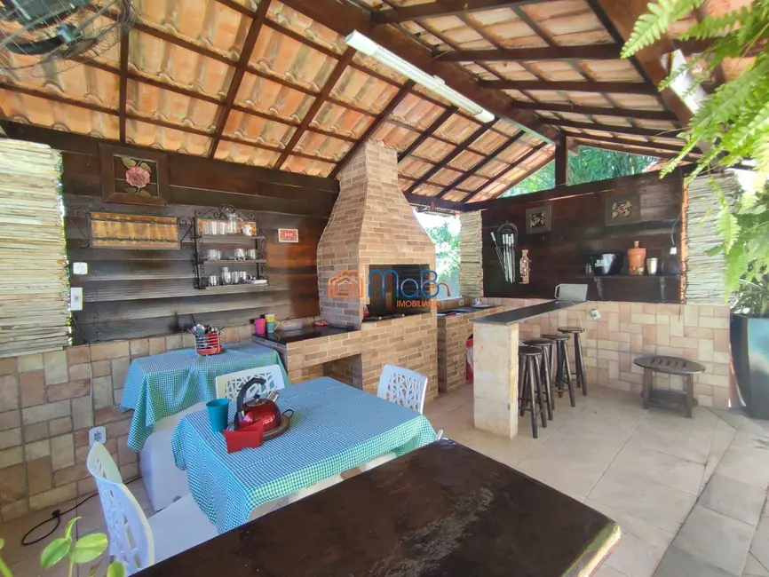 Casa com 11 quartos à venda, 334m2 em Granja dos Cavaleiros, Macae - RJ - imagem 6 Foto 6 de Casa com 11 quartos à venda, 334m2 em Granja dos Cavaleiros, Macae - RJ
