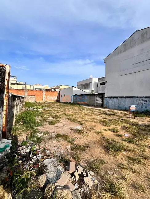 Terreno / Lote à venda, 300m2 em Centro, Macae - RJ - imagem 6 Foto 6 de Terreno / Lote à venda, 300m2 em Centro, Macae - RJ