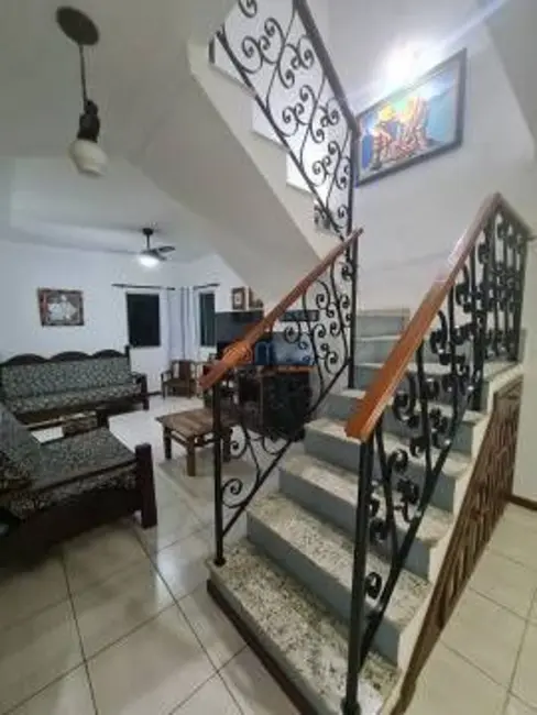 Casa de Condomínio com 3 quartos à venda, 118m2 em Granja dos Cavaleiros, Macae - RJ - imagem 7 Foto 7 de Casa de Condomínio com 3 quartos à venda, 118m2 em Granja dos Cavaleiros, Macae - RJ