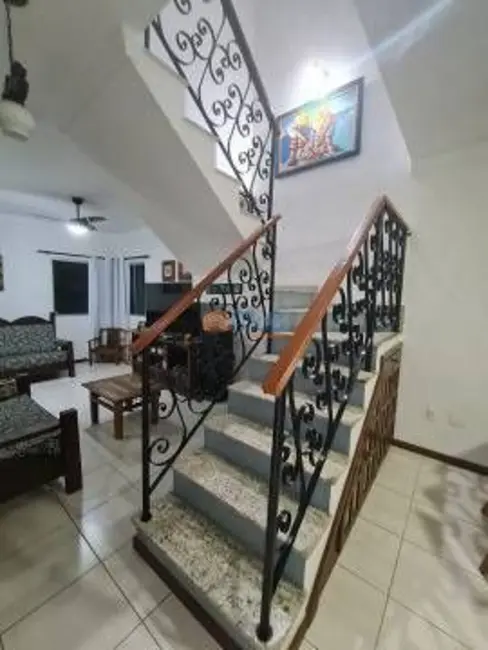 Casa de Condomínio com 3 quartos à venda, 118m2 em Granja dos Cavaleiros, Macae - RJ - imagem 6 Foto 6 de Casa de Condomínio com 3 quartos à venda, 118m2 em Granja dos Cavaleiros, Macae - RJ