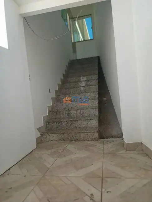 Loja para alugar, 120m2 em Praia Campista, Macae - RJ - imagem 3 Foto 3 de Loja para alugar, 120m2 em Praia Campista, Macae - RJ