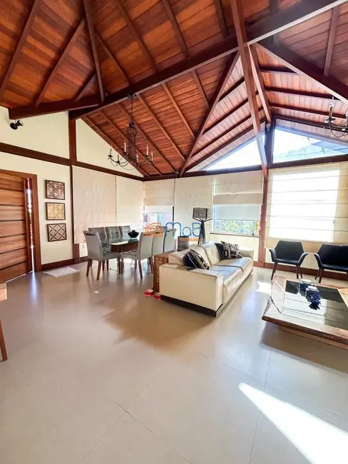 Foto 1 de Casa com 3 quartos à venda, 201m2 em Barra de Macaé, Macae - RJ