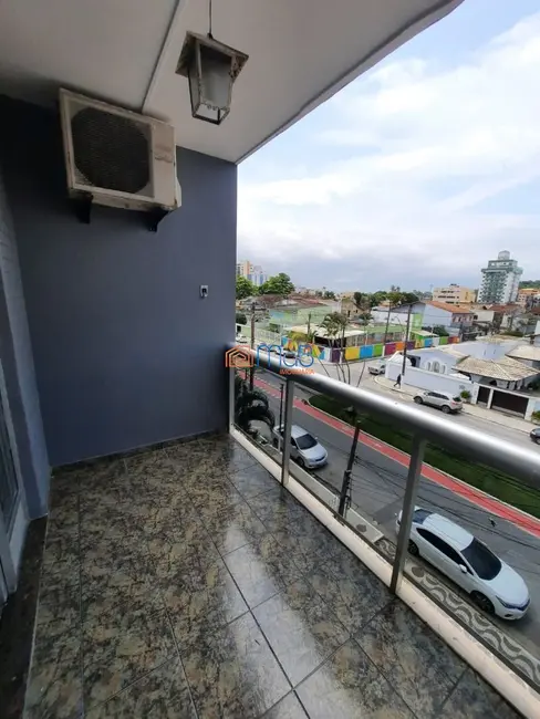 Apartamento com 3 quartos à venda, 120m2 em Imbetiba, Macae - RJ - imagem 4 Foto 4 de Apartamento com 3 quartos à venda, 120m2 em Imbetiba, Macae - RJ