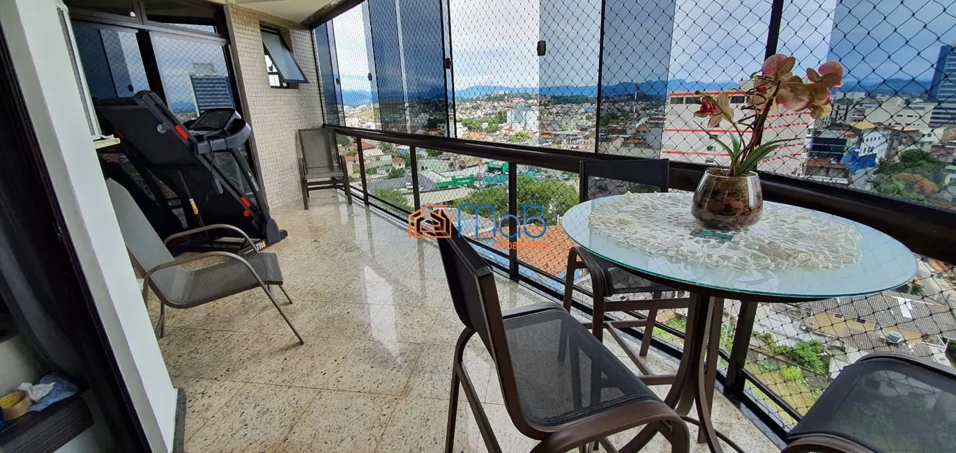 Foto 2 de Apartamento com 3 quartos à venda, 150m2 em Cajueiros, Macae - RJ