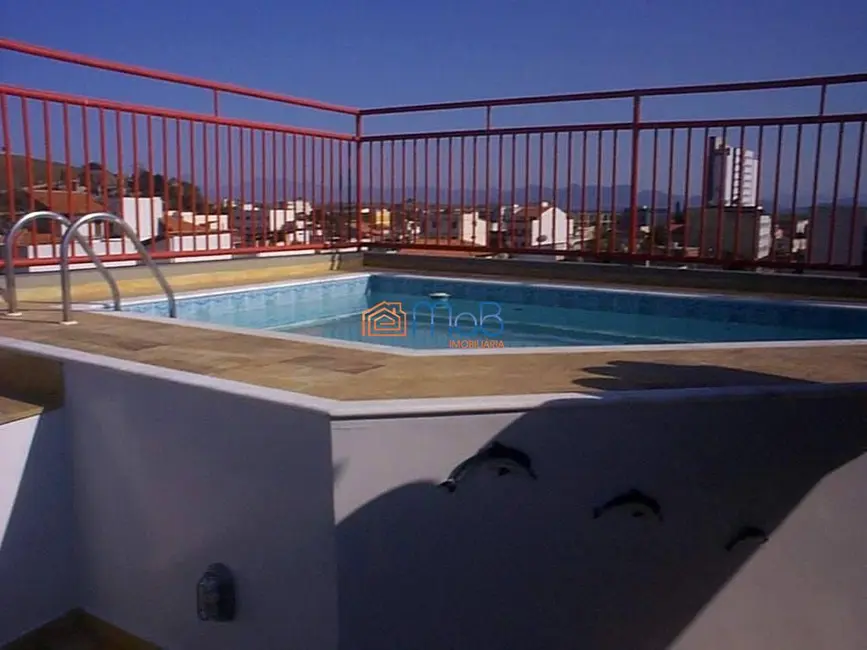 Apartamento com 3 quartos à venda, 303m2 em Centro, Macae - RJ - imagem 8 Foto 8 de Apartamento com 3 quartos à venda, 303m2 em Centro, Macae - RJ