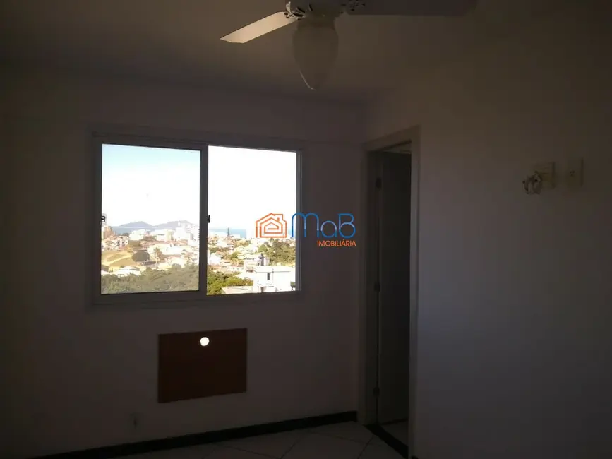 Cobertura com 2 quartos para alugar, 112m2 em Glória, Macae - RJ - imagem 9 Foto 9 de Cobertura com 2 quartos para alugar, 112m2 em Glória, Macae - RJ