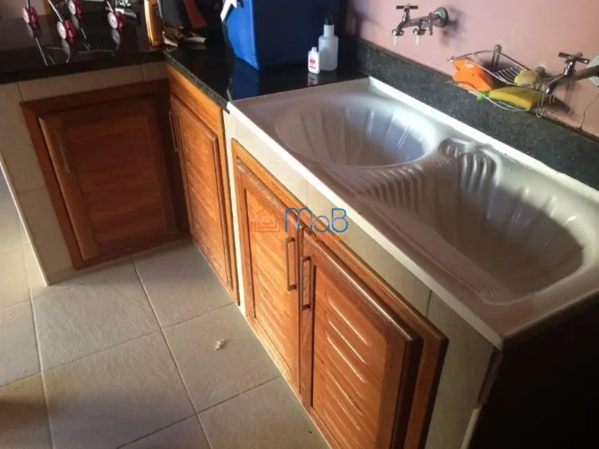 Foto 2 de Casa com 4 quartos à venda, 270m2 em Lagoa, Macae - RJ