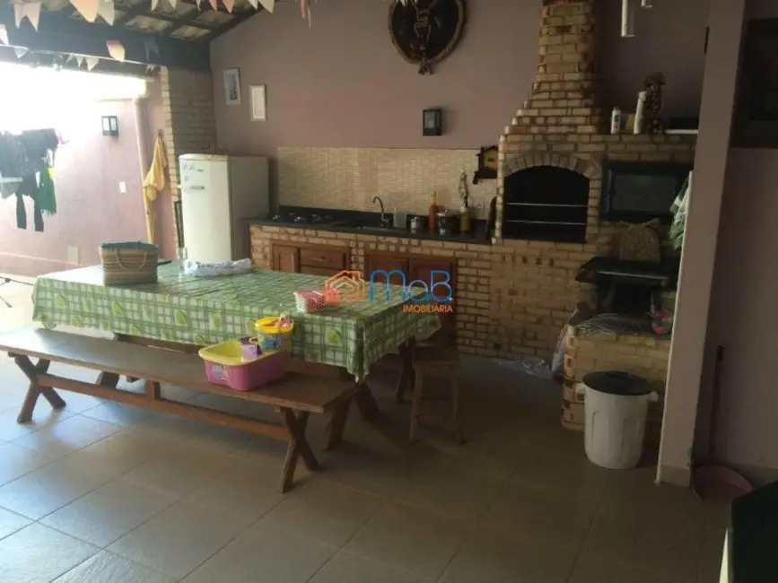Casa com 4 quartos à venda, 270m2 em Lagoa, Macae - RJ - imagem 5 Foto 5 de Casa com 4 quartos à venda, 270m2 em Lagoa, Macae - RJ