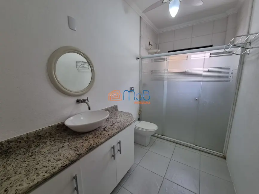 Casa com 3 quartos à venda, 160m2 em Riviera Fluminense, Macae - RJ - imagem 8 Foto 8 de Casa com 3 quartos à venda, 160m2 em Riviera Fluminense, Macae - RJ