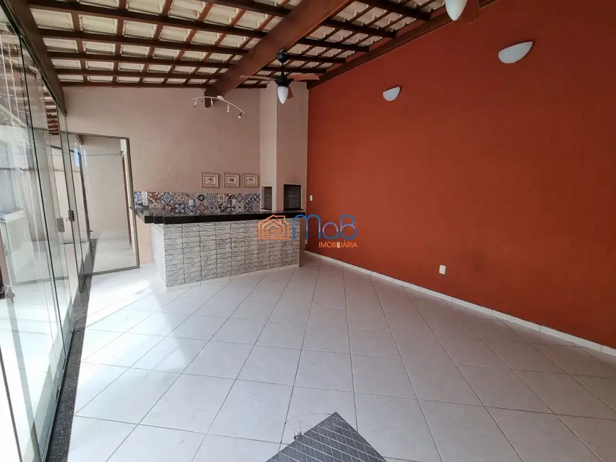 Casa com 3 quartos à venda, 160m2 em Riviera Fluminense, Macae - RJ - imagem 6 Foto 6 de Casa com 3 quartos à venda, 160m2 em Riviera Fluminense, Macae - RJ