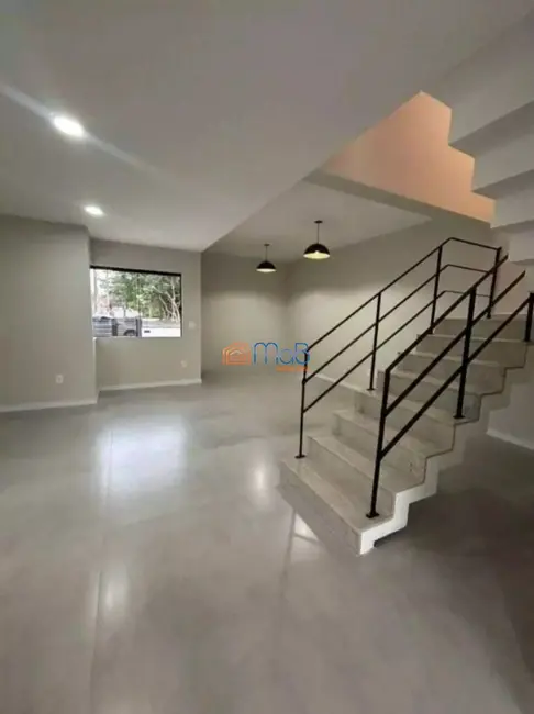 Apartamento com 3 quartos à venda, 144m2 em Lagoa, Macae - RJ - imagem 7 Foto 7 de Apartamento com 3 quartos à venda, 144m2 em Lagoa, Macae - RJ